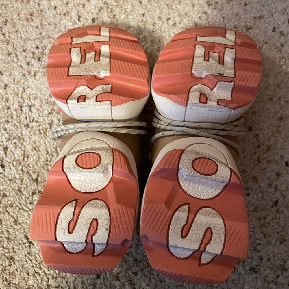 SOREL sneakers size 6